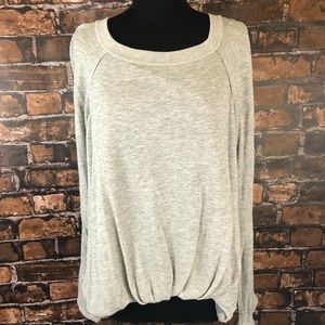 Elizabeth and James silk grey sweatshirt sz Large